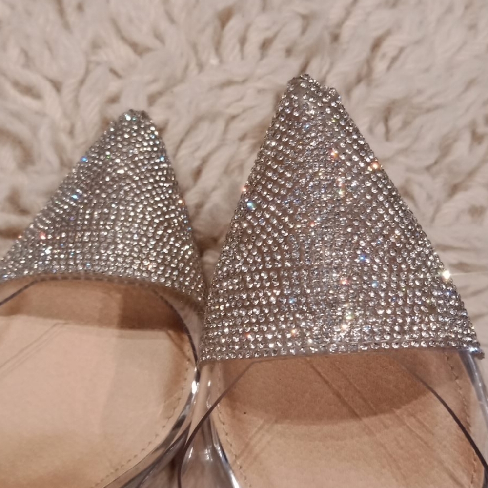 Beautiful heels - Picture 12 of 16
